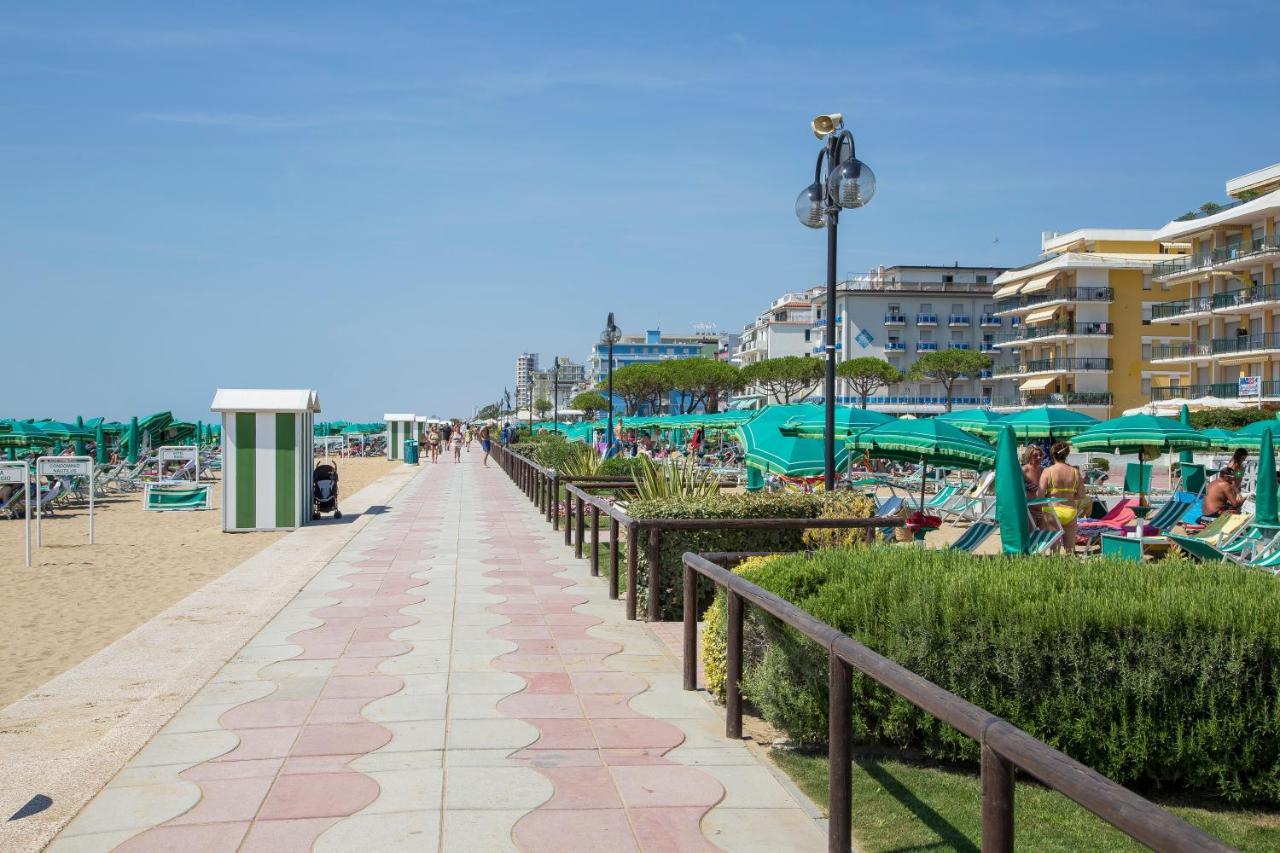 Villa Generosa Lido di Jesolo Bagian luar foto